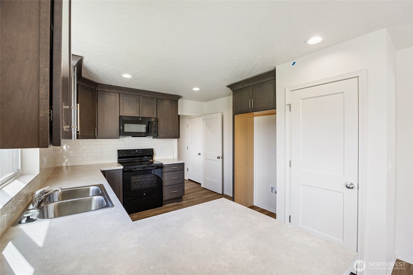 208 Rattray Drive Mattawa, WA 99349 - Photo 19 of 40