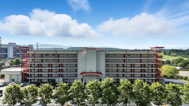 $228,000 | 210 Raceday Center Drive, Unit 1306, Bristol, TN 37620