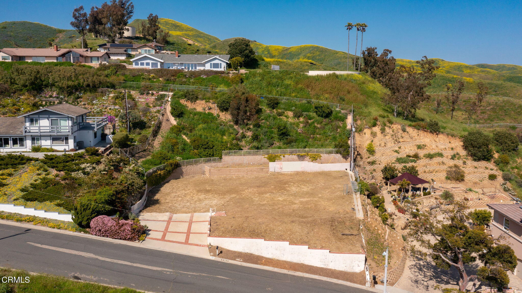 628 Whitecap Drive Ventura, CA 93003 - Photo 11 of 30 a view of a city