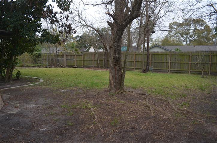 7031 Neff Street Houston, TX 77074 - Photo 12 of 13