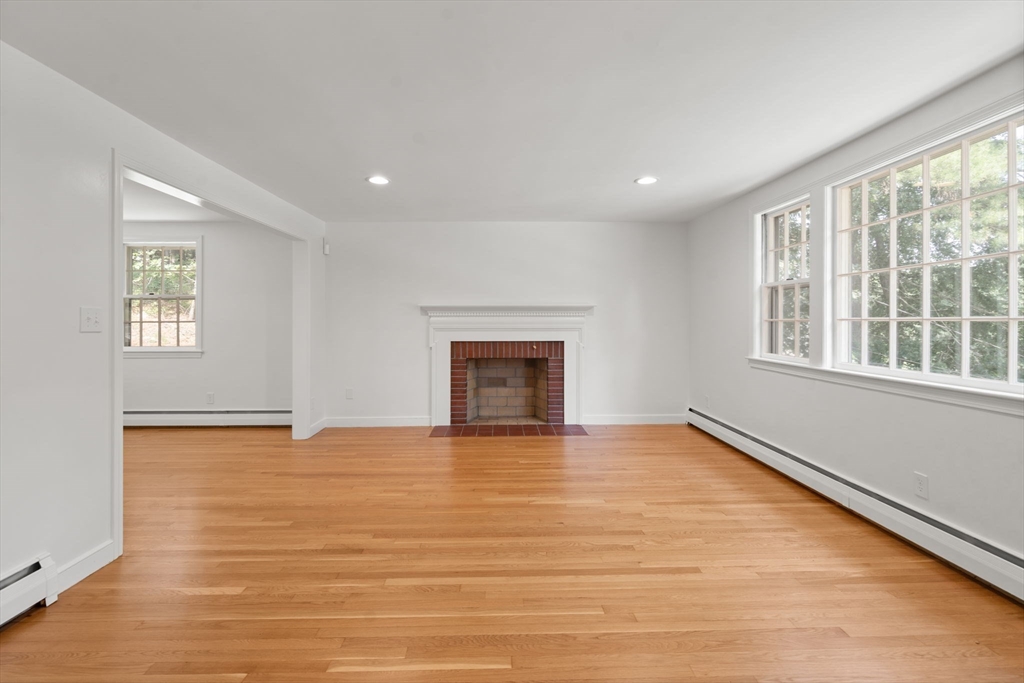 13 Valley Road Dover, MA 02030 - Photo 12 of 33