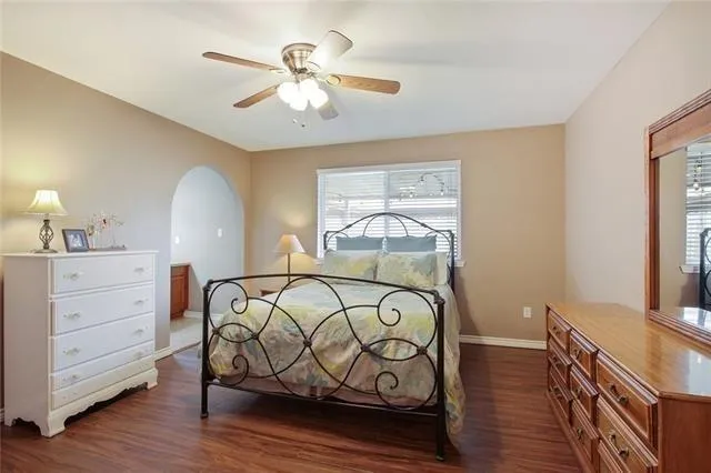 $2,300 | Undisclosed Address, Metairie, LA 70001