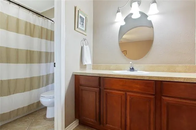 $2,300 | Undisclosed Address, Metairie, LA 70001