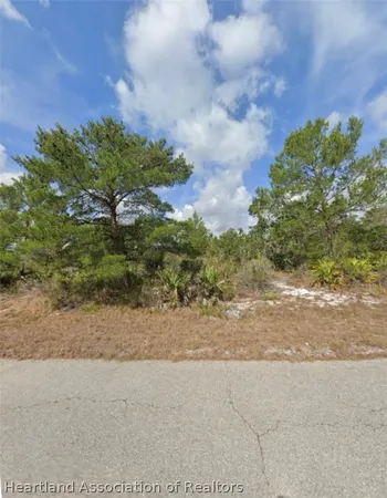 $26,000 | 1056 Pin Oak Street, Lake Placid, FL 33852