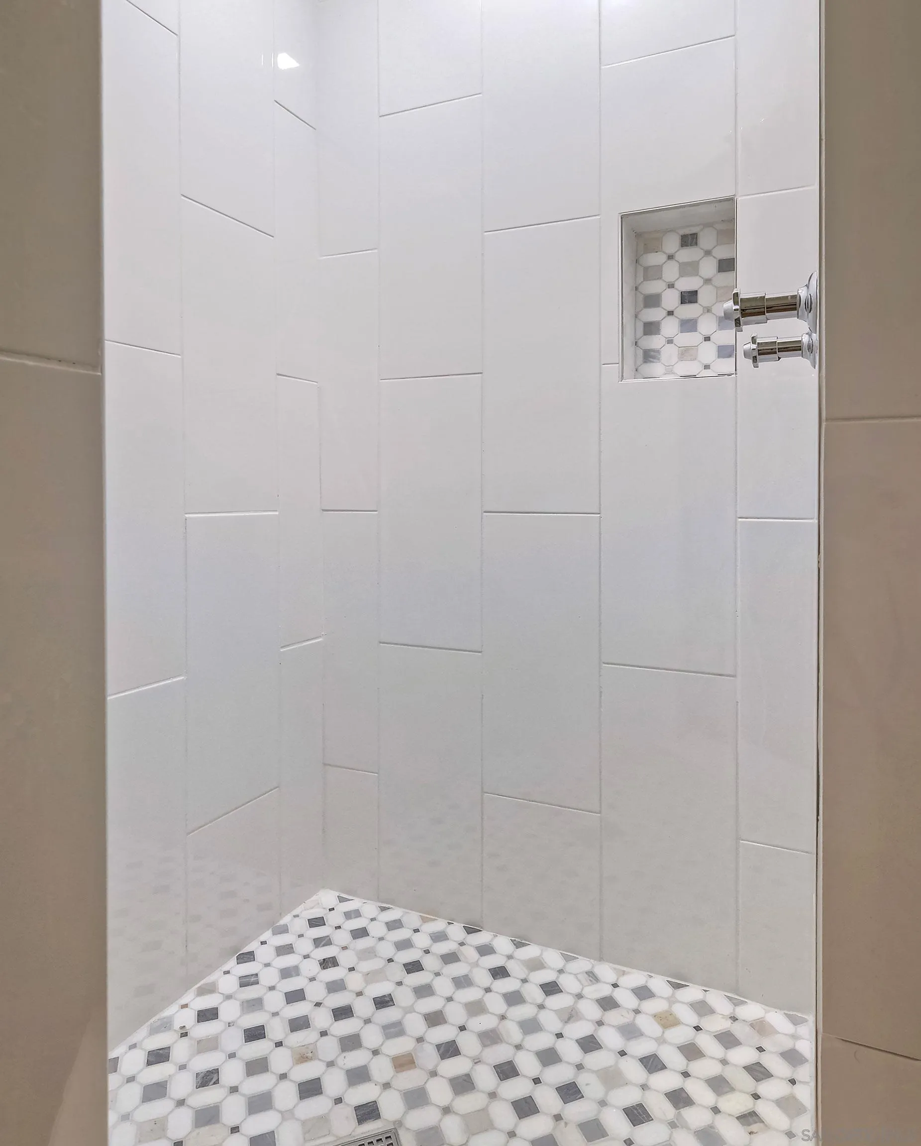 1996 Valley Rim Road El Cajon, CA 92019 - Photo 62 of 74 a bathroom with a shower