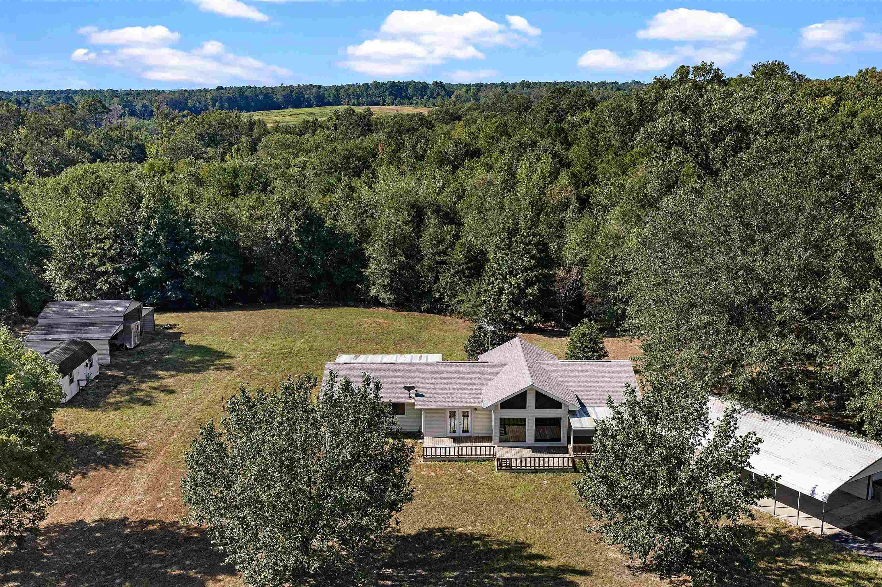 7174 Beaver Bend Road Gilmer, TX 75645 - Photo 2 of 35 Gallery Image 2