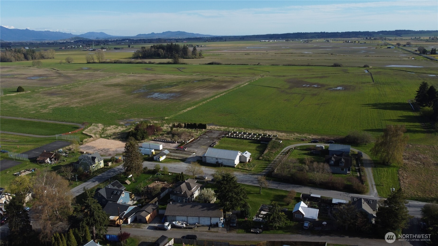 14075 Mactaggart Avenue Edison, WA 98232 - Photo 15 of 18