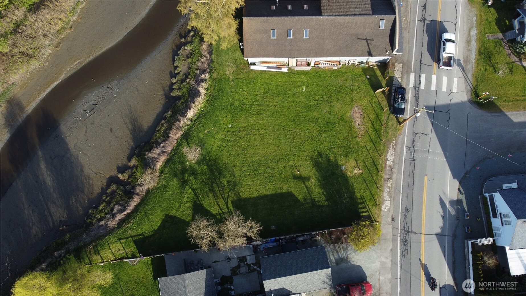 14075 Mactaggart Avenue Edison, WA 98232 - Photo 5 of 18