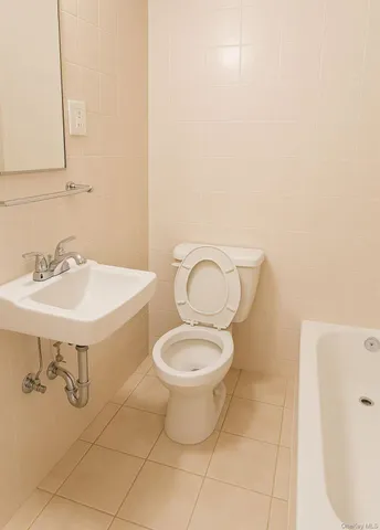 $2,700 | 3440 Fulton Street, Unit 3F | East New York