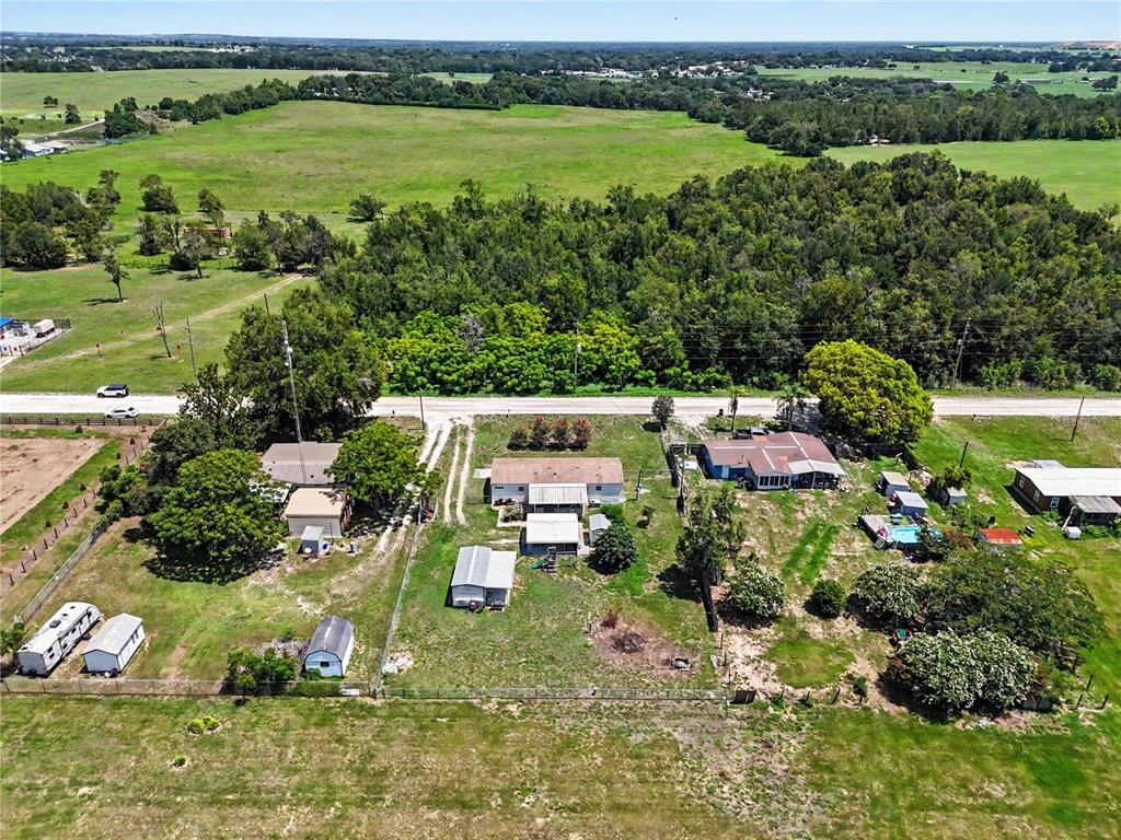 39402 Richland Road Zephyrhills, FL 33540 - Photo 3 of 38