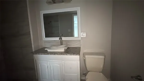 $1,300 | 3103 9th Street, Bay City, TX 77414