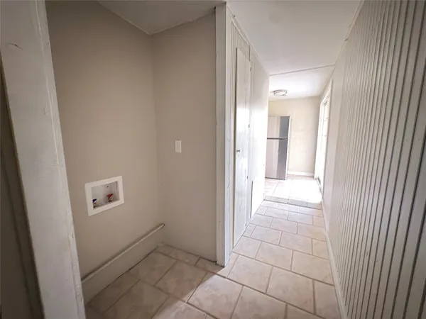 $1,300 | 3103 9th Street, Bay City, TX 77414