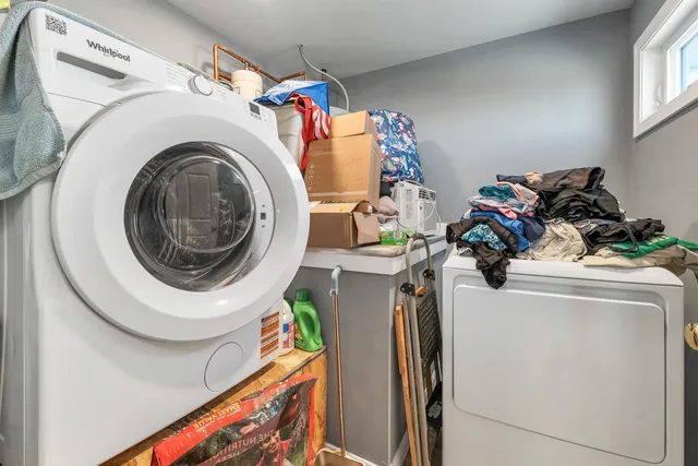 $1,200,000 | 3 Harris Avenue, Hampton, NH 03842