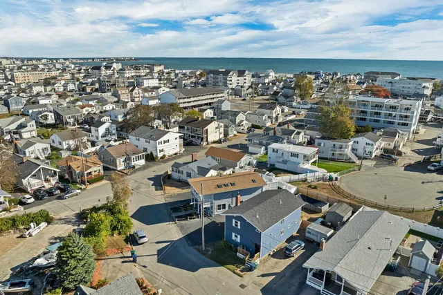 $1,200,000 | 3 Harris Avenue, Hampton, NH 03842