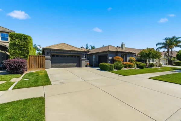 $959,900 | 133 West Shasta, Ripon, CA 95366