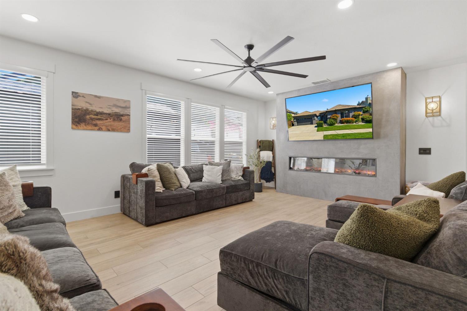 133 West Shasta Ripon, CA 95366 - Photo 12 of 48