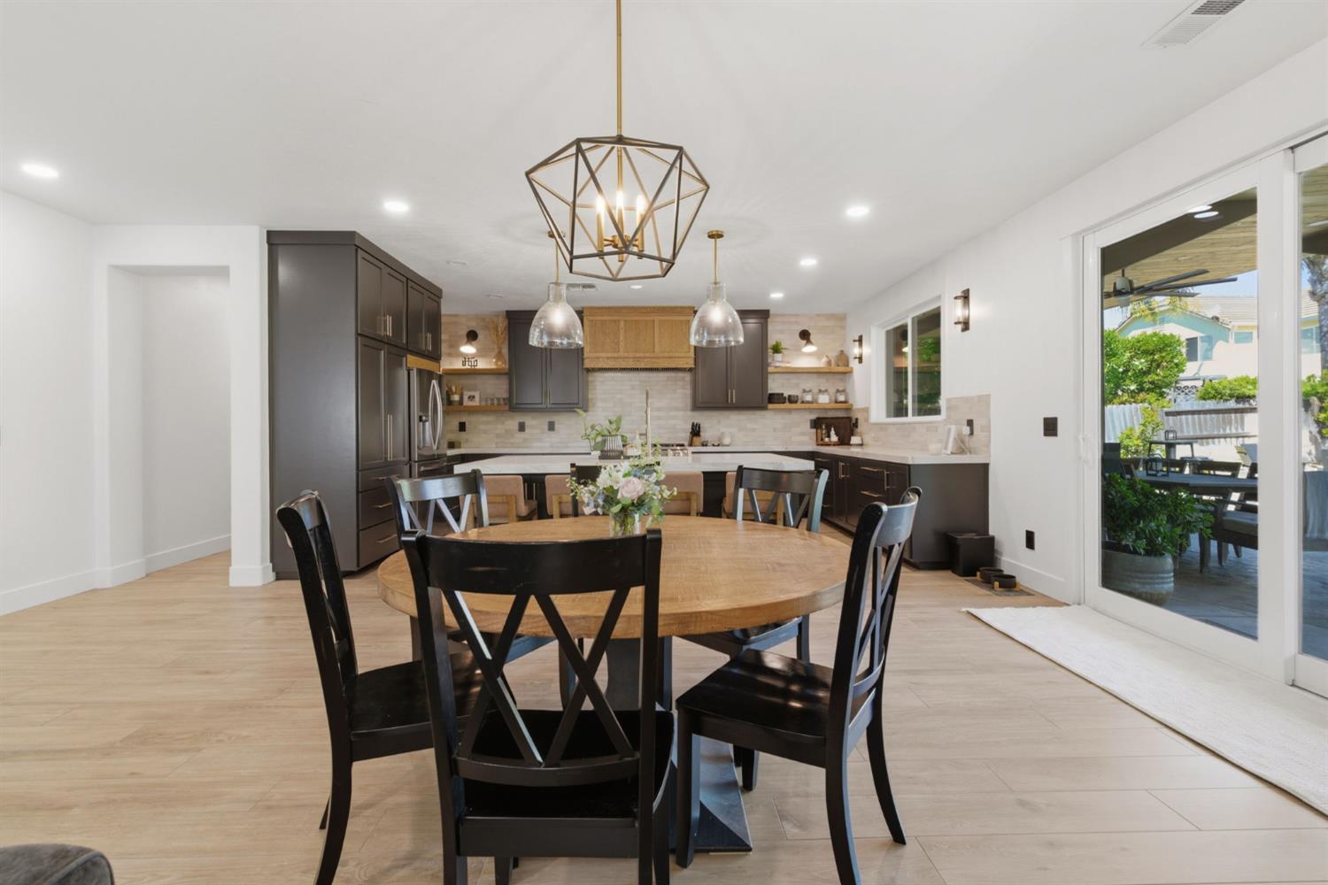 133 West Shasta Ripon, CA 95366 - Photo 13 of 48
