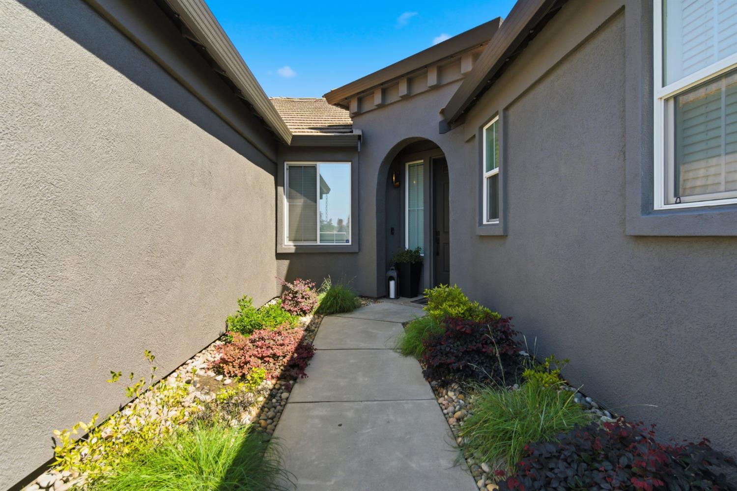 133 West Shasta Ripon, CA 95366 - Photo 4 of 48