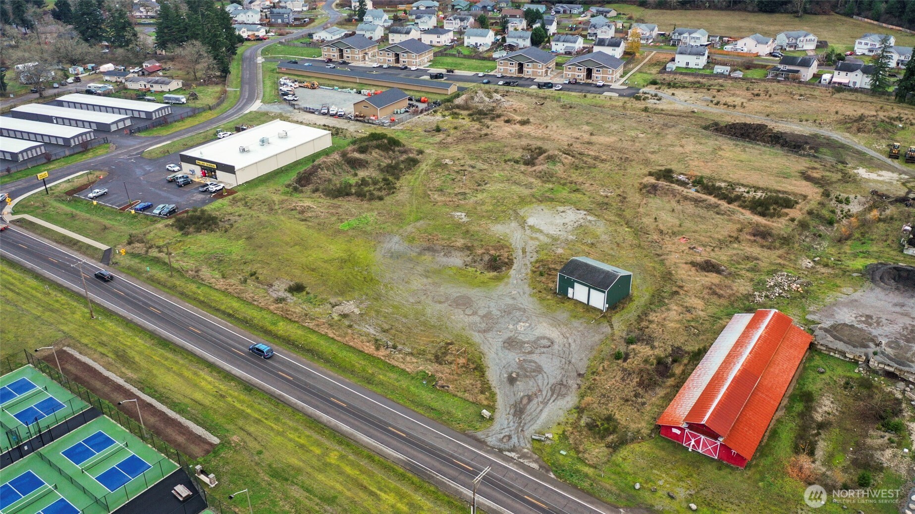 309 Binghampton Street Rainier, WA 98576 - Photo 3 of 11