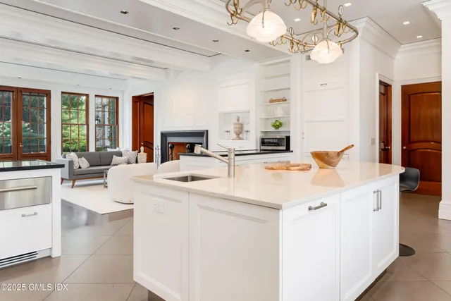 $16,750,000 | 50 Dingletown Road, Greenwich, CT 06830