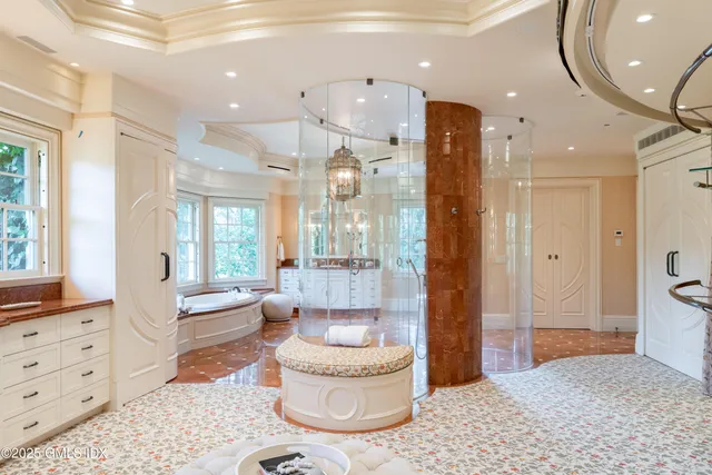 $16,750,000 | 50 Dingletown Road, Greenwich, CT 06830