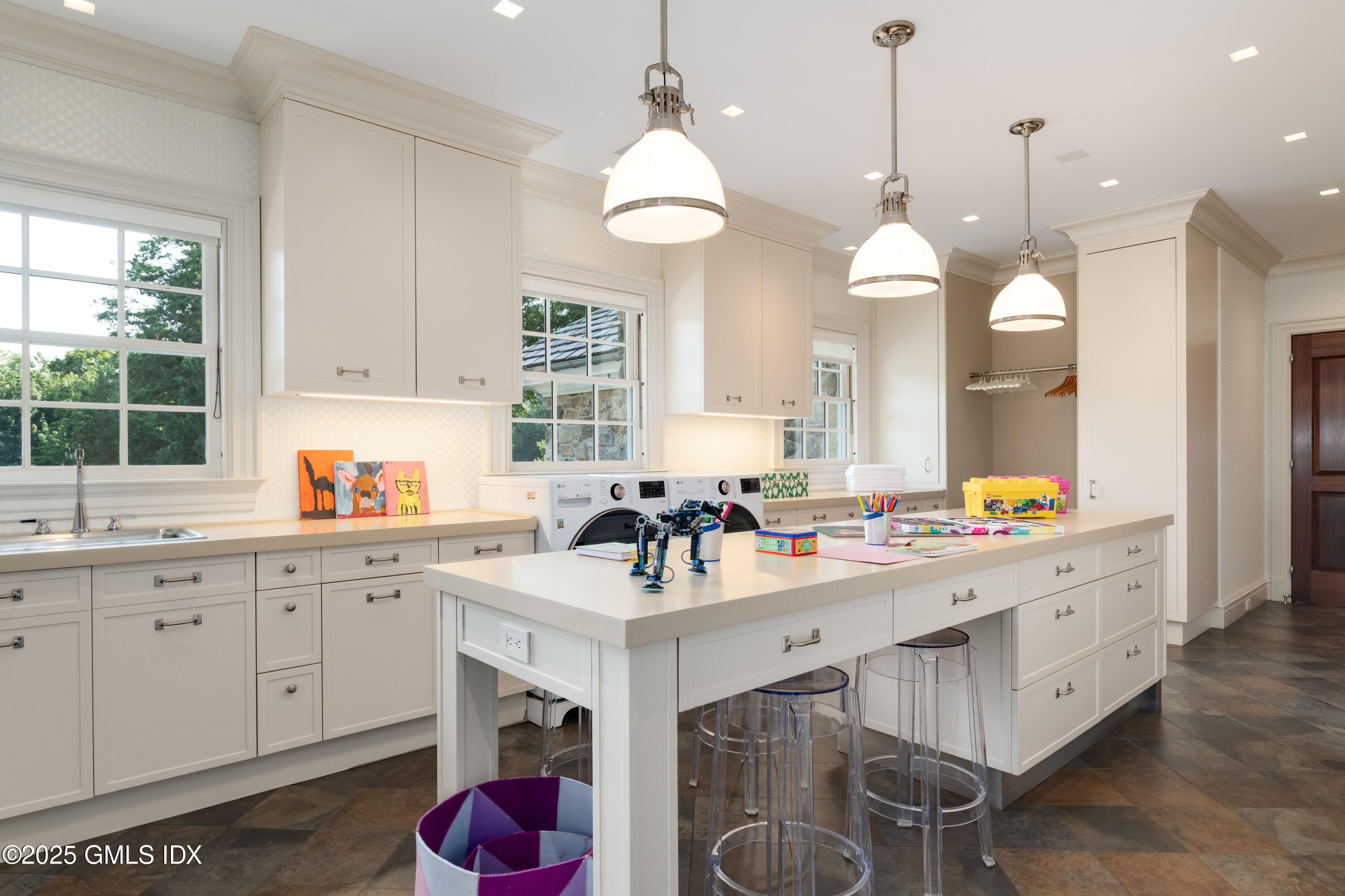 50 Dingletown Road Greenwich, CT 06830 - Photo 37 of 64 Second Floor