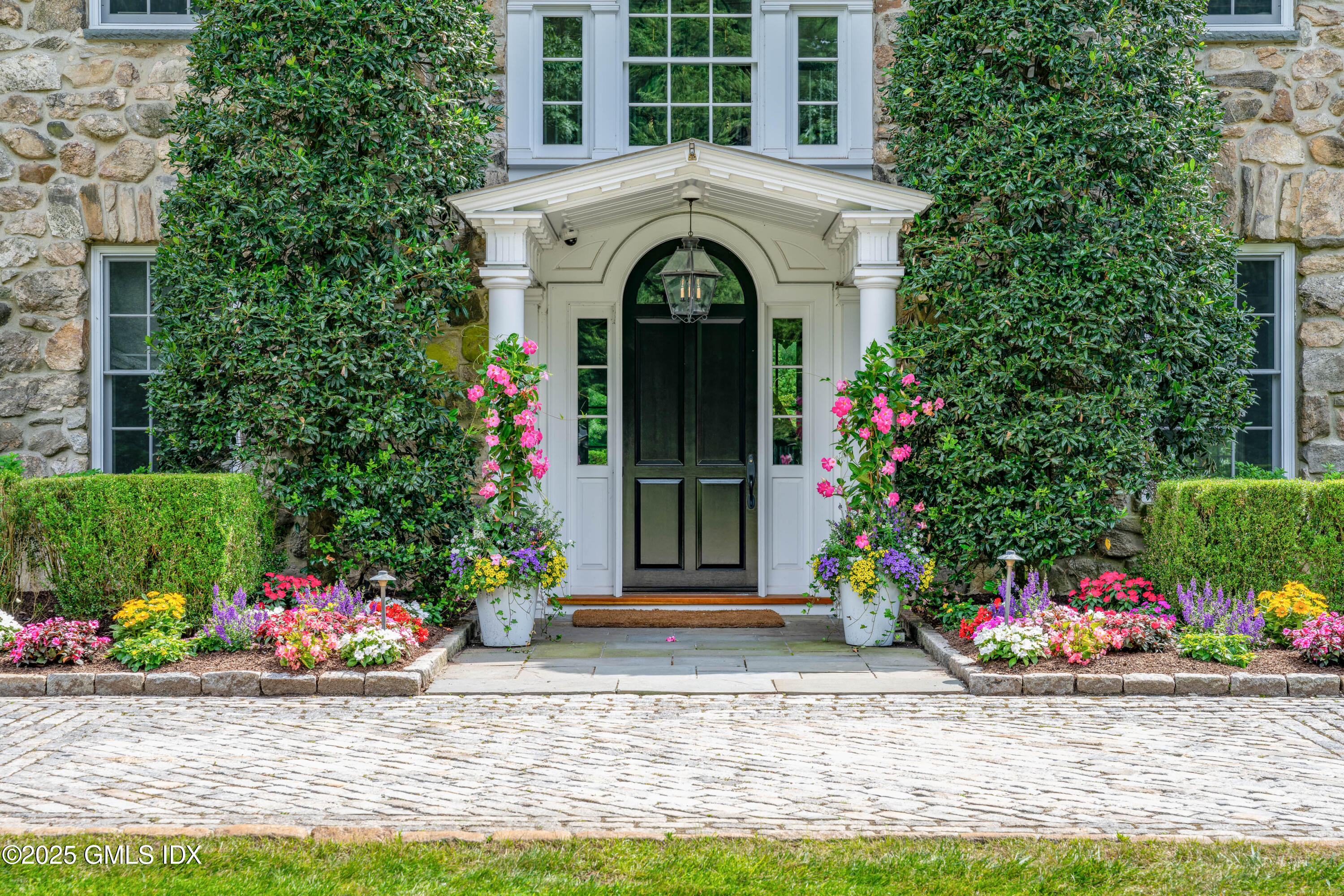 50 Dingletown Road Greenwich, CT 06830 - Photo 5 of 64 Front Entry with Cobblestone