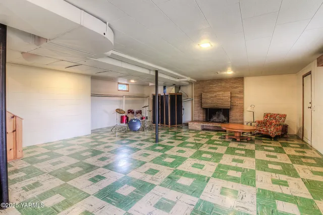 $525,000 | 6406 Englewood Avenue, Yakima, WA 98908