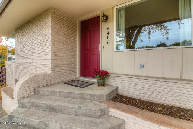 $525,000 | 6406 Englewood Avenue, Yakima, WA 98908
