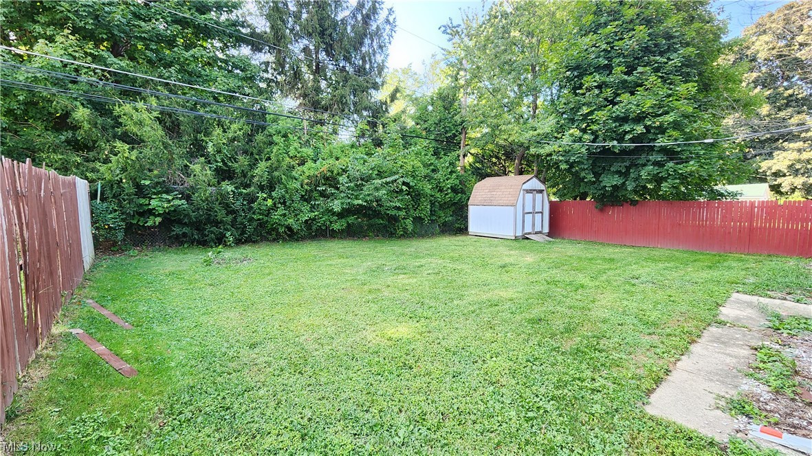 1836 Green Road Madison, OH 44057 - Photo 5 of 26