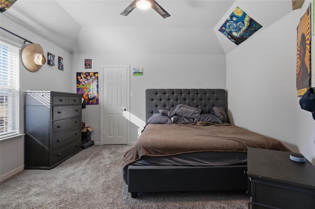 464 LeTara Ranch Drive Haslet, TX 76052 - Photo 22 of 37 Large bedroom #2 featuring a sloped ceiling with a visible ceiling fan and recessed lighting