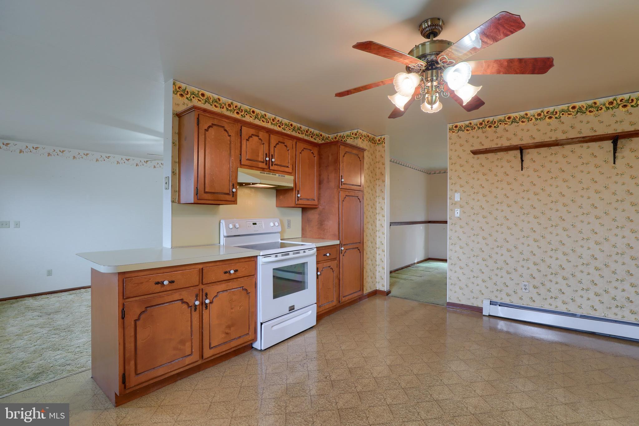 6746 Elizabethtown Road Manheim, PA 17545 - Photo 32 of 51