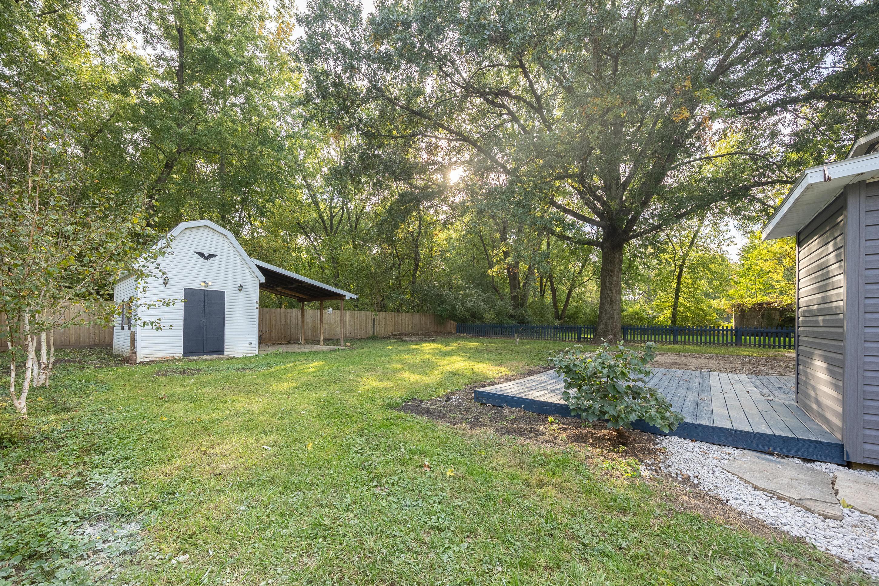 2045 Whitehead Road Columbus, OH 43223 - Photo 33 of 55 2045 Whitehead rd_33