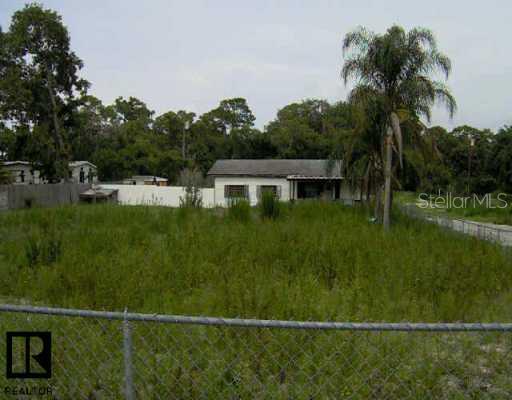 13120 Hicks Road Hudson, FL 34669 - Photo 1 of 1 Exterior Front