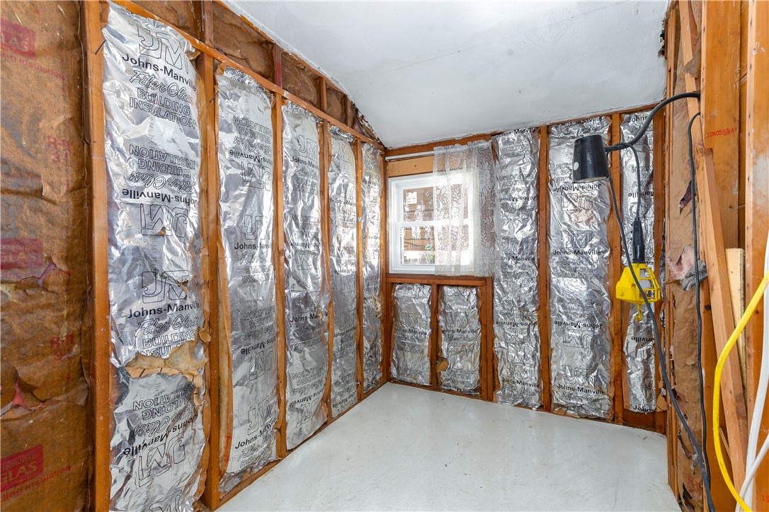 111 Pettis Drive Warwick, RI 02889 - Photo 16 of 22