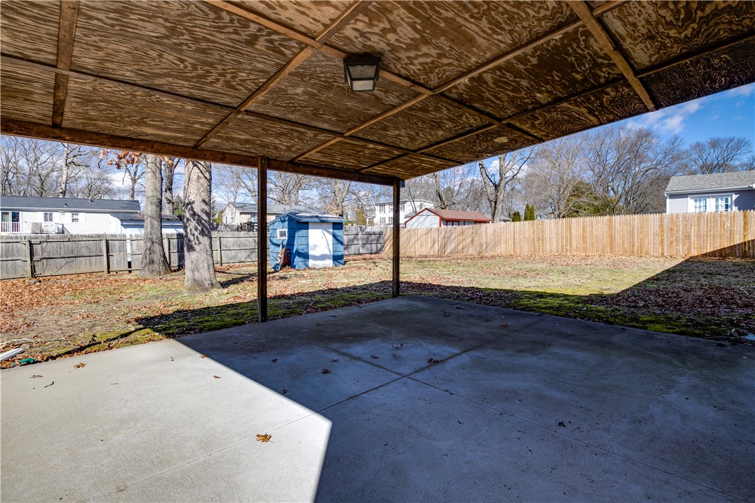 111 Pettis Drive Warwick, RI 02889 - Photo 17 of 22