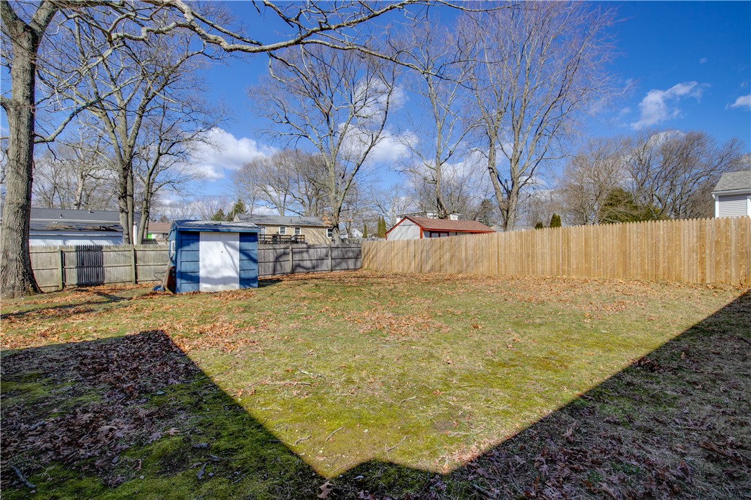 111 Pettis Drive Warwick, RI 02889 - Photo 20 of 22