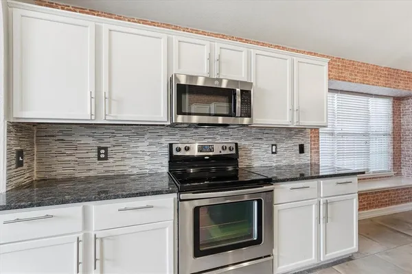 $2,395 | 2661 Redcedar Drive, Little Elm, TX 75068