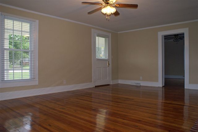 6200 Mountain View Road Taylors, SC 29687 - Photo 9 of 20