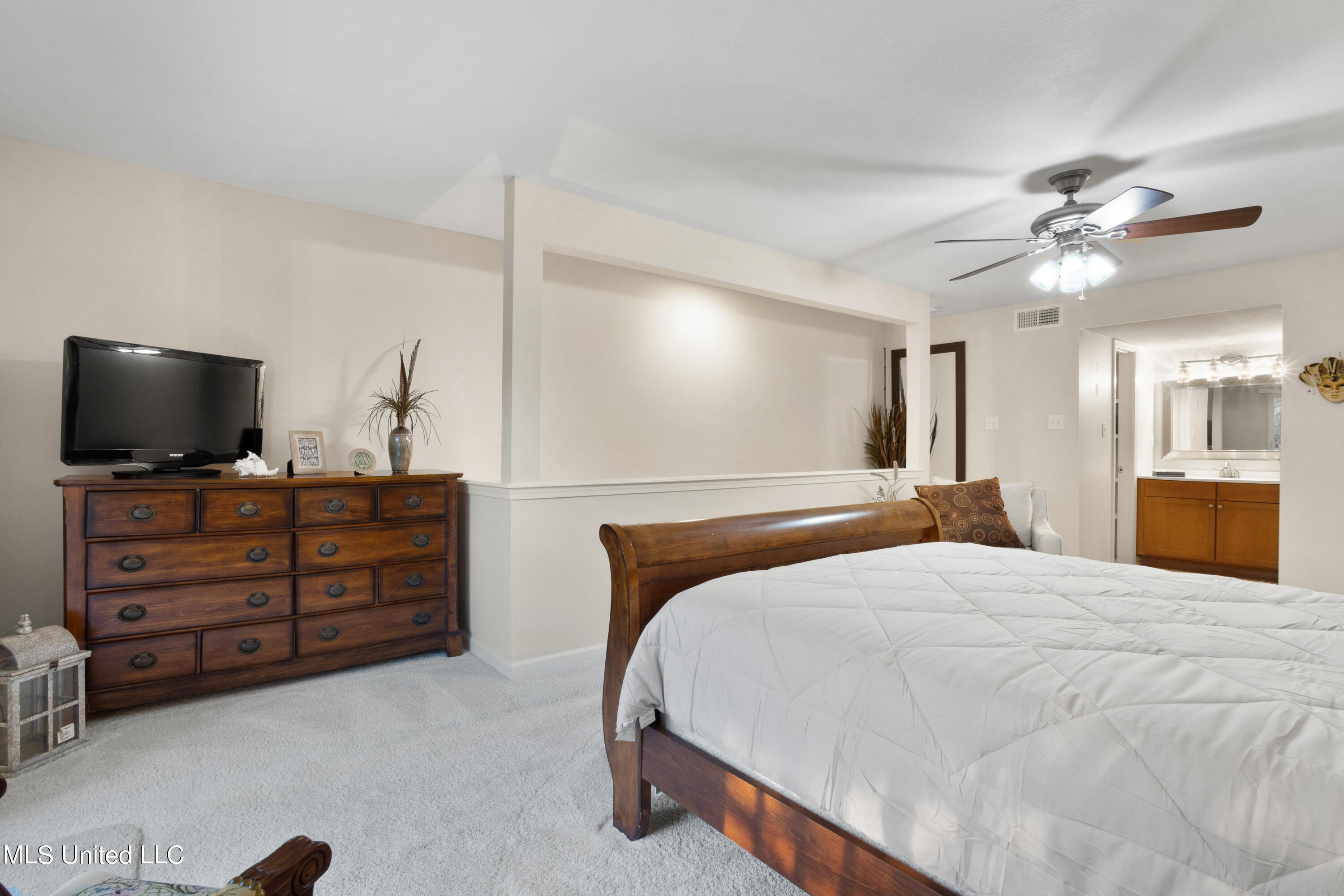 3230 Cumberland Road, Unit 30 Ocean Springs, MS 39564 - Photo 13 of 43 023