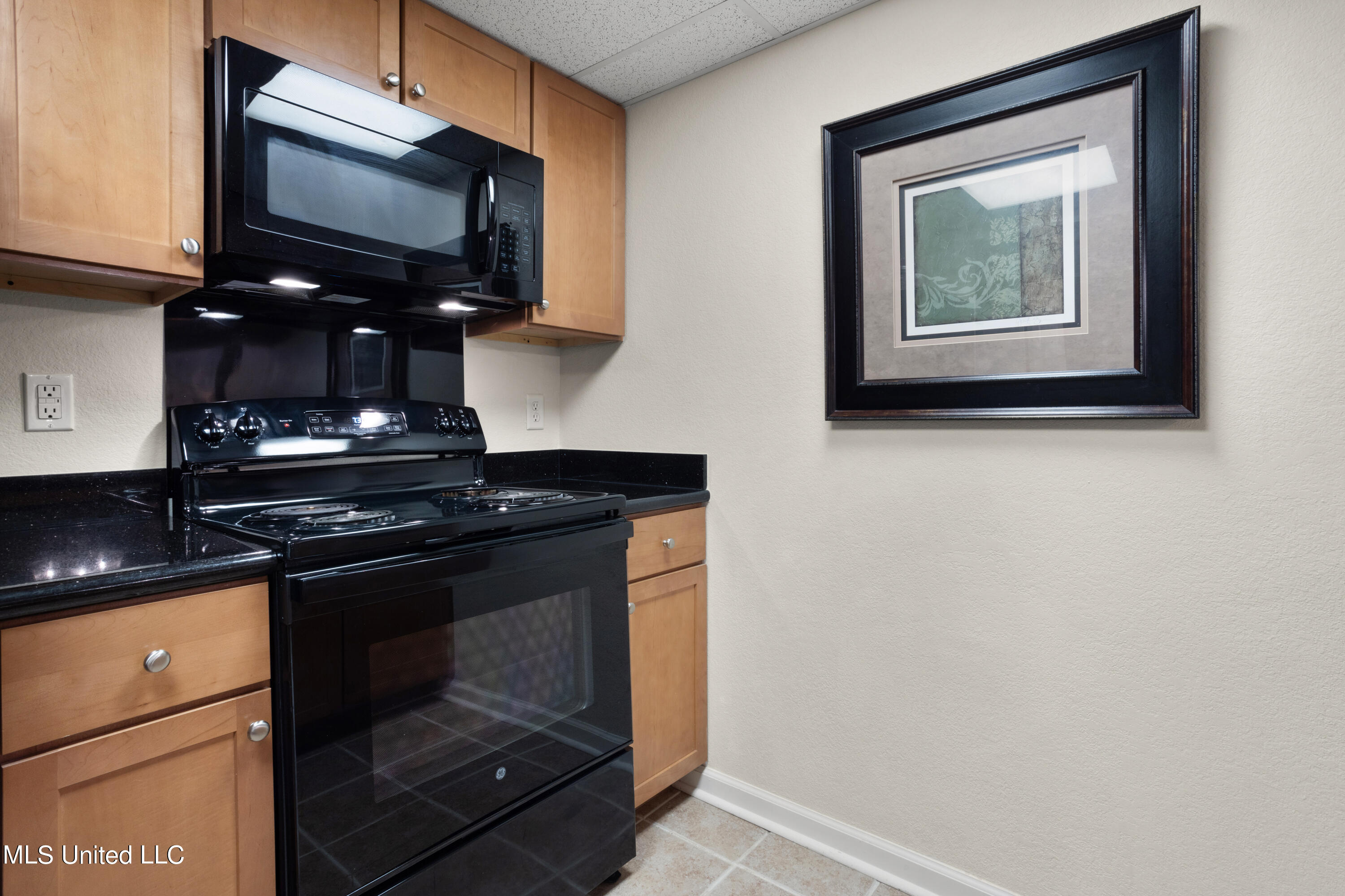 3230 Cumberland Road, Unit 30 Ocean Springs, MS 39564 - Photo 23 of 43 016