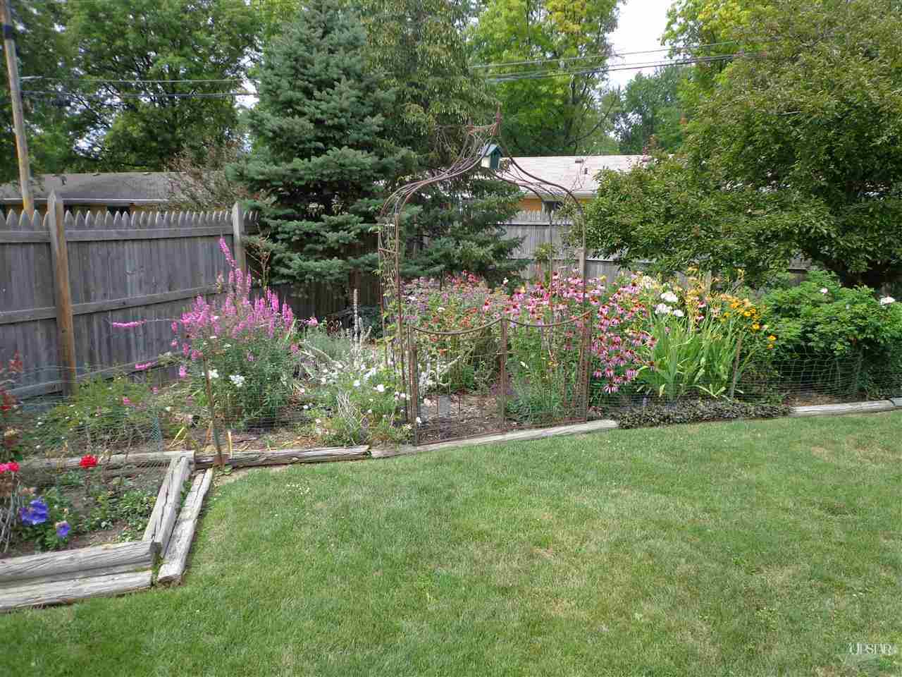 1006 Lower Huntington Road Fort Wayne, IN 46819 - Photo 23 of 28