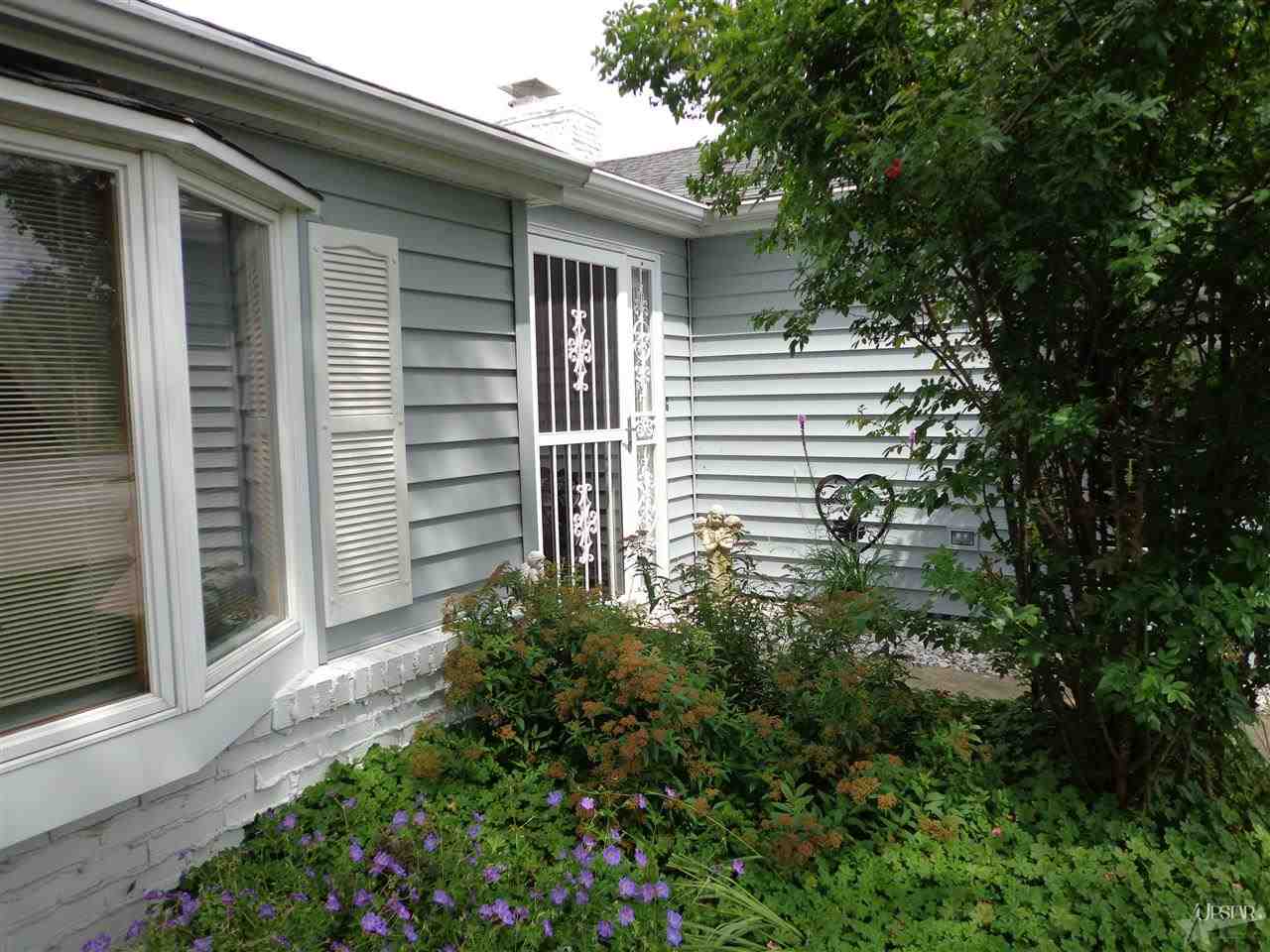 1006 Lower Huntington Road Fort Wayne, IN 46819 - Photo 8 of 28