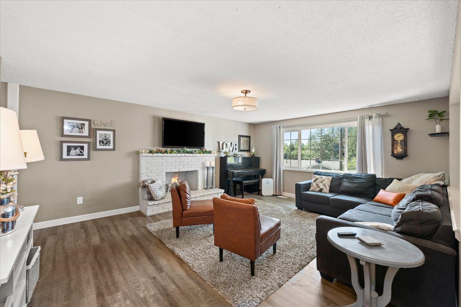 1503 East 35th Avenue Spokane, WA 99203 - Photo 3 of 34