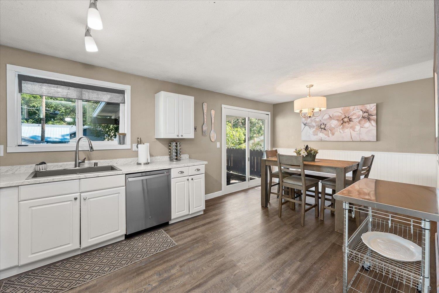 1503 East 35th Avenue Spokane, WA 99203 - Photo 5 of 34