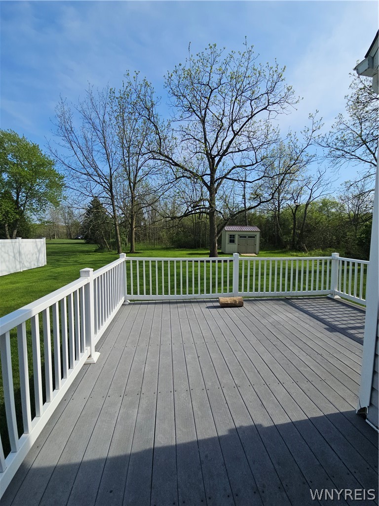 1214 Saunders Settlement Road Lewiston, NY 14305 - Photo 5 of 24