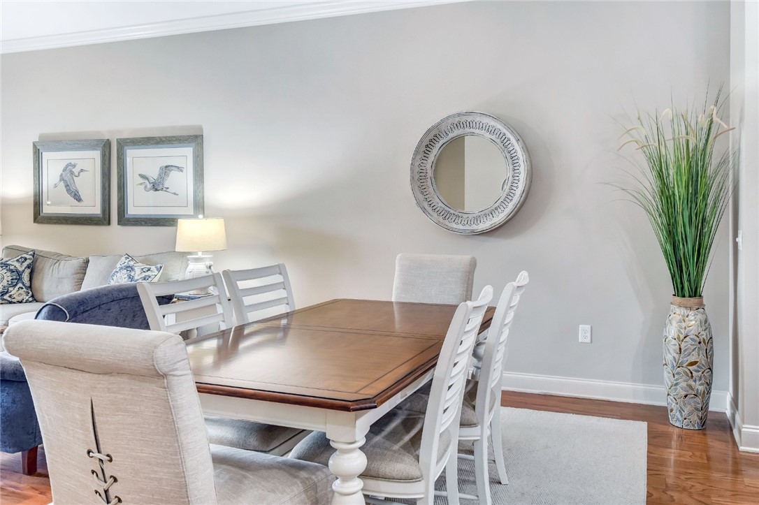 2203 Grand View Dr Street, Unit 2203 St. Simons Island, GA 31522 - Photo 12 of 34 Dining Room