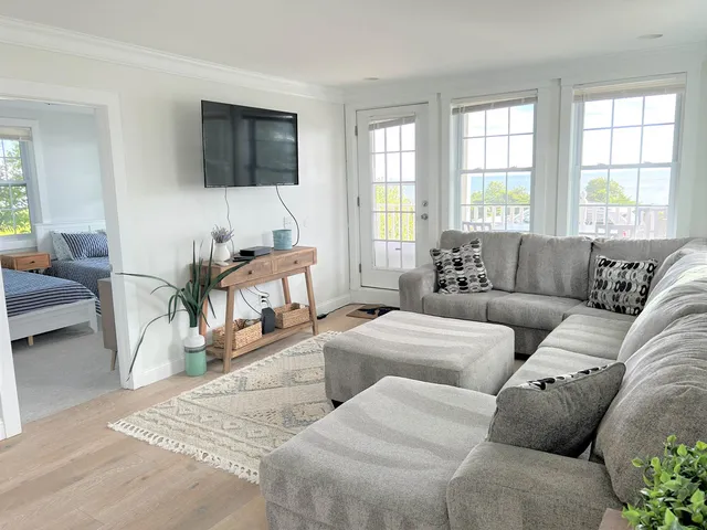 $2,750 | 11 Great Boars Head Avenue, Unit 2, Hampton, NH 03842