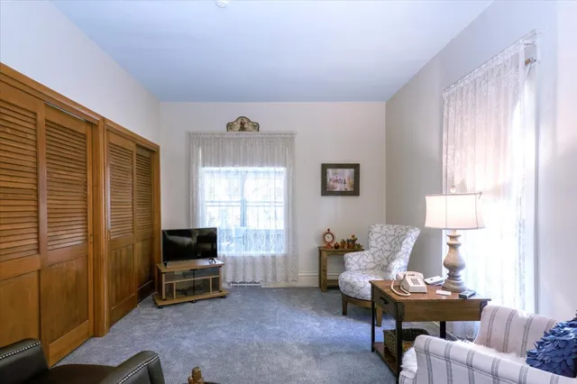 $245,000 | 847 South 1st Street, DeKalb, IL 60115