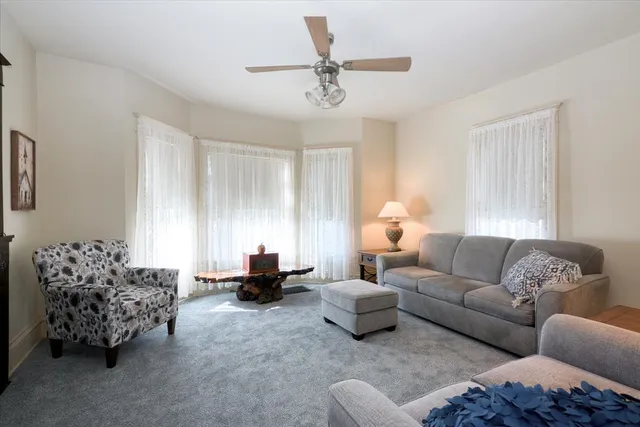 $245,000 | 847 South 1st Street, DeKalb, IL 60115